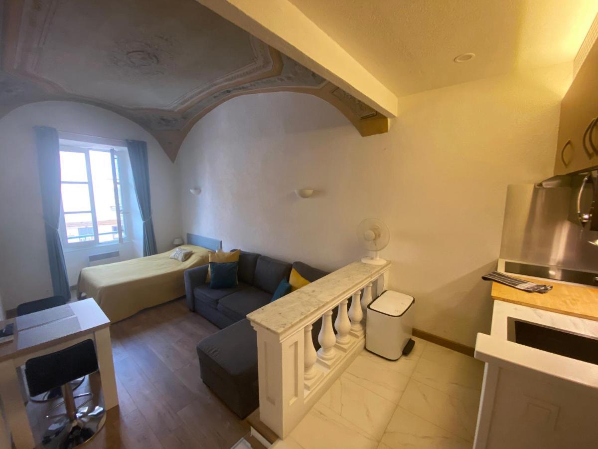 Lovely Studio - Heart Of Menton, Near The Beach. Kültér fotó